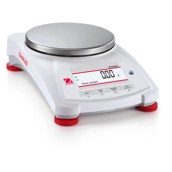 OHAUS Pioneer PX5202 precision balance
